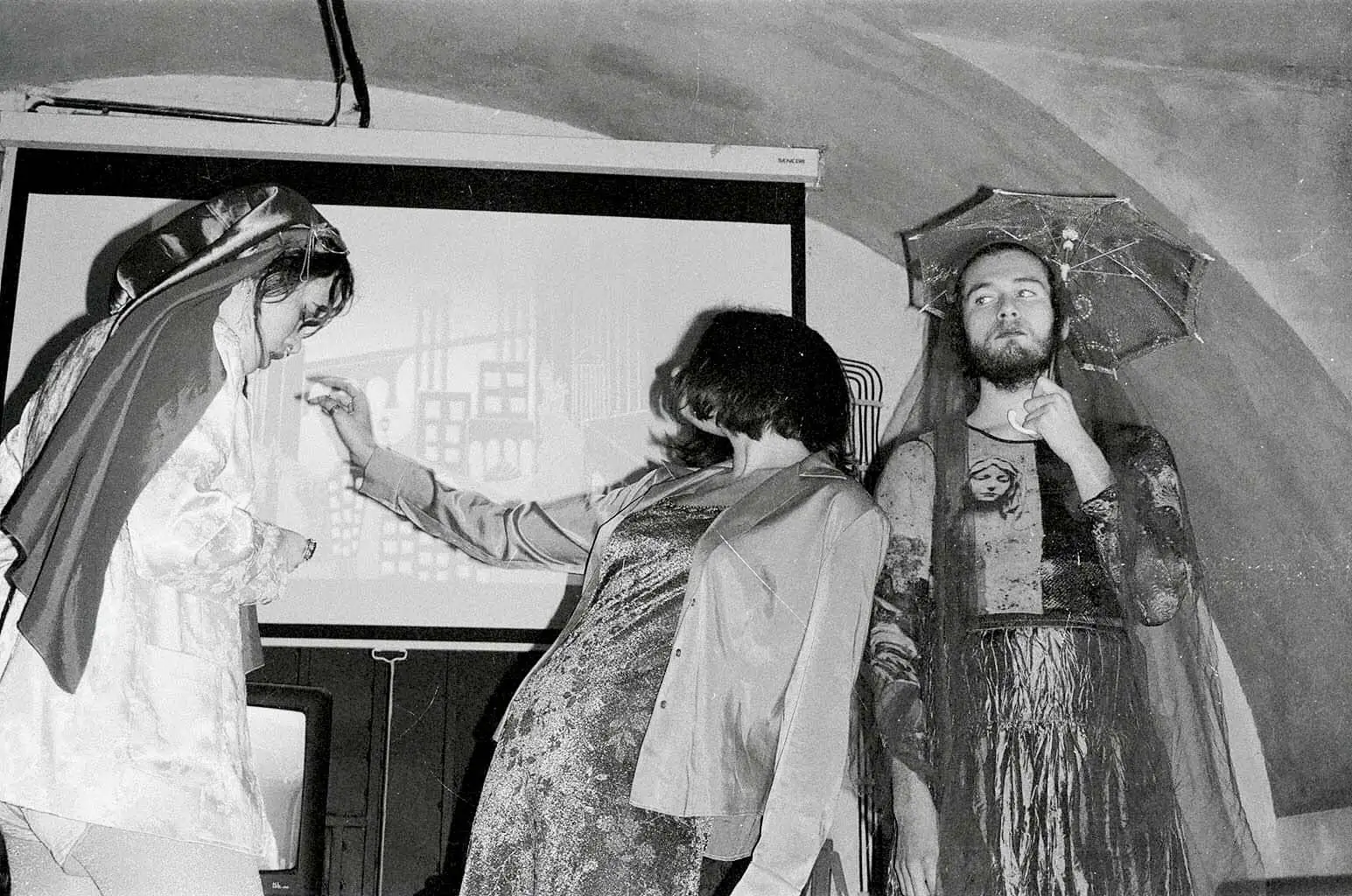 Joanka Taurogińska, Yeva Kupchenko, and Hunter Andrews at Channels of Communication (November 30, 2019)