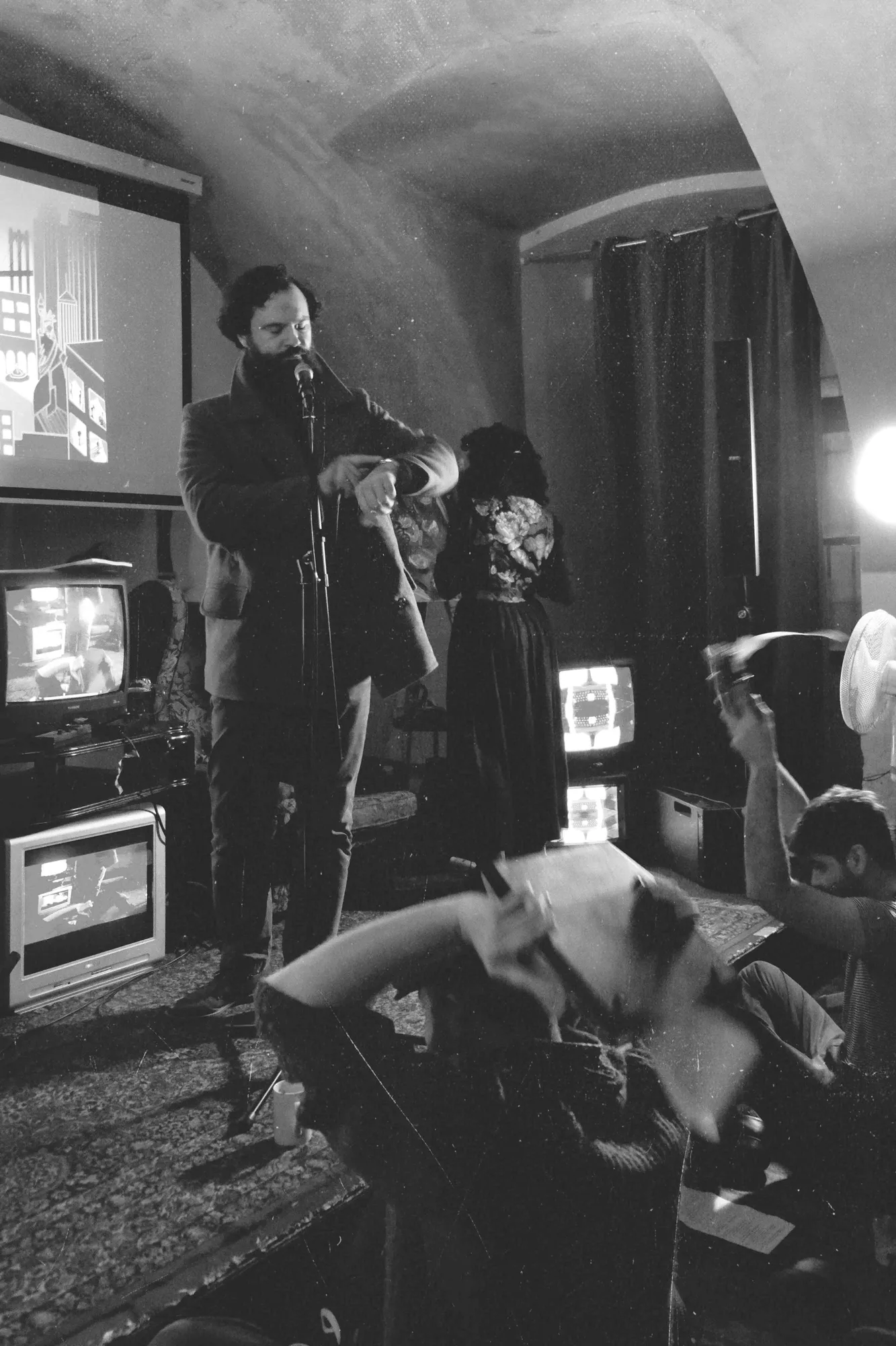 Stephan Delbos reading at Channels of Communication (November 30, 2019)