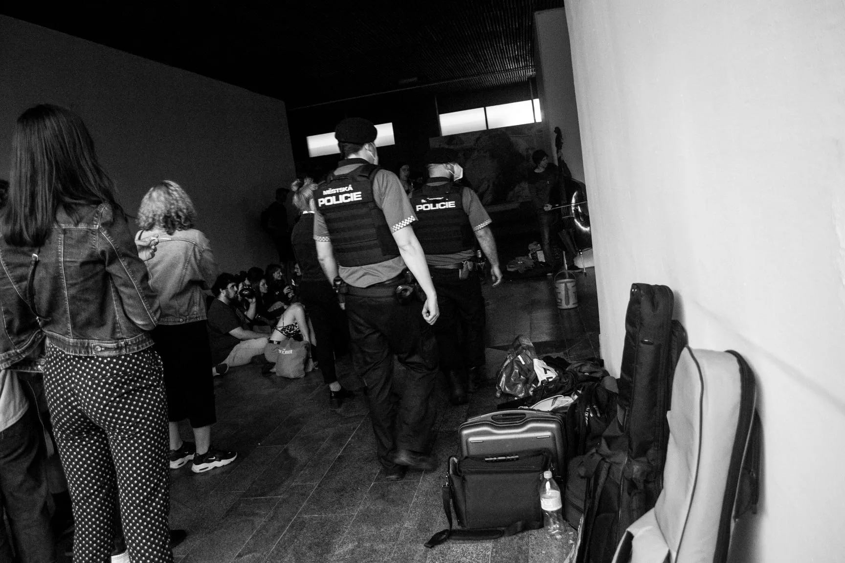 The police performing at Excuse me, Žižkov (Photo by Jan Černý)
