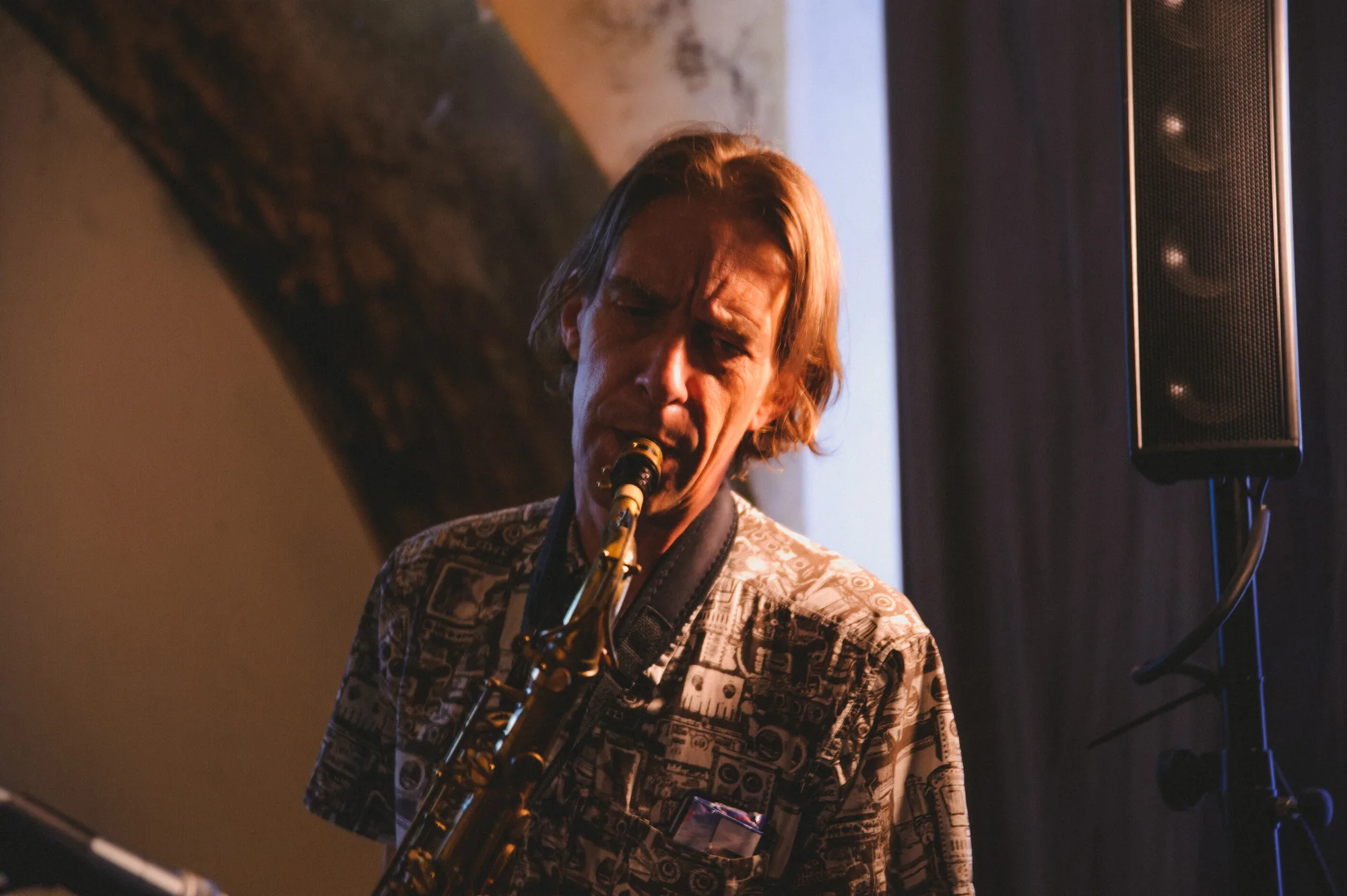 Heyme Langbroek playing at Sound of June (Photo by Julie Orlová)
