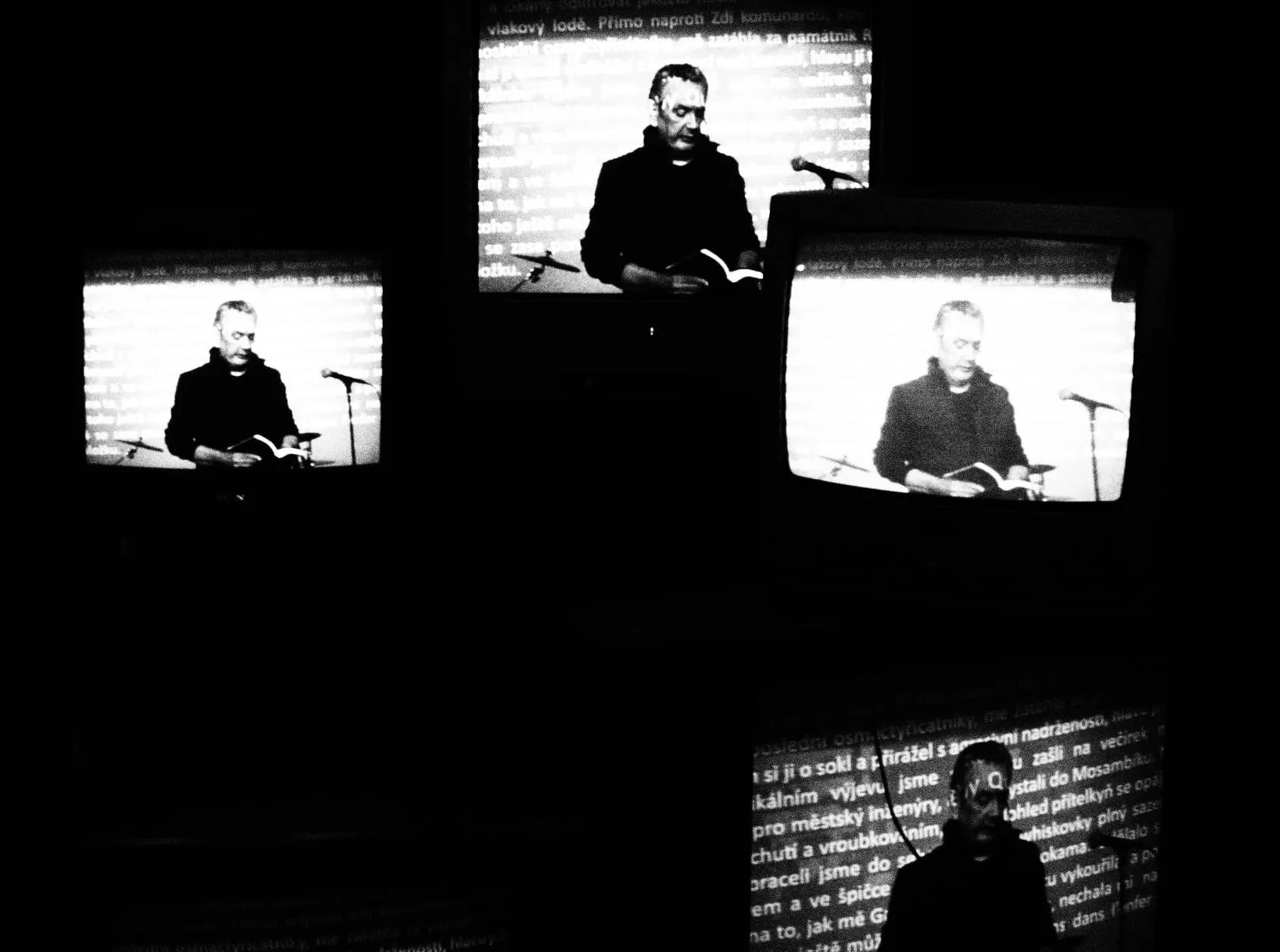 Phillip O'Neil reading at PMF 2021